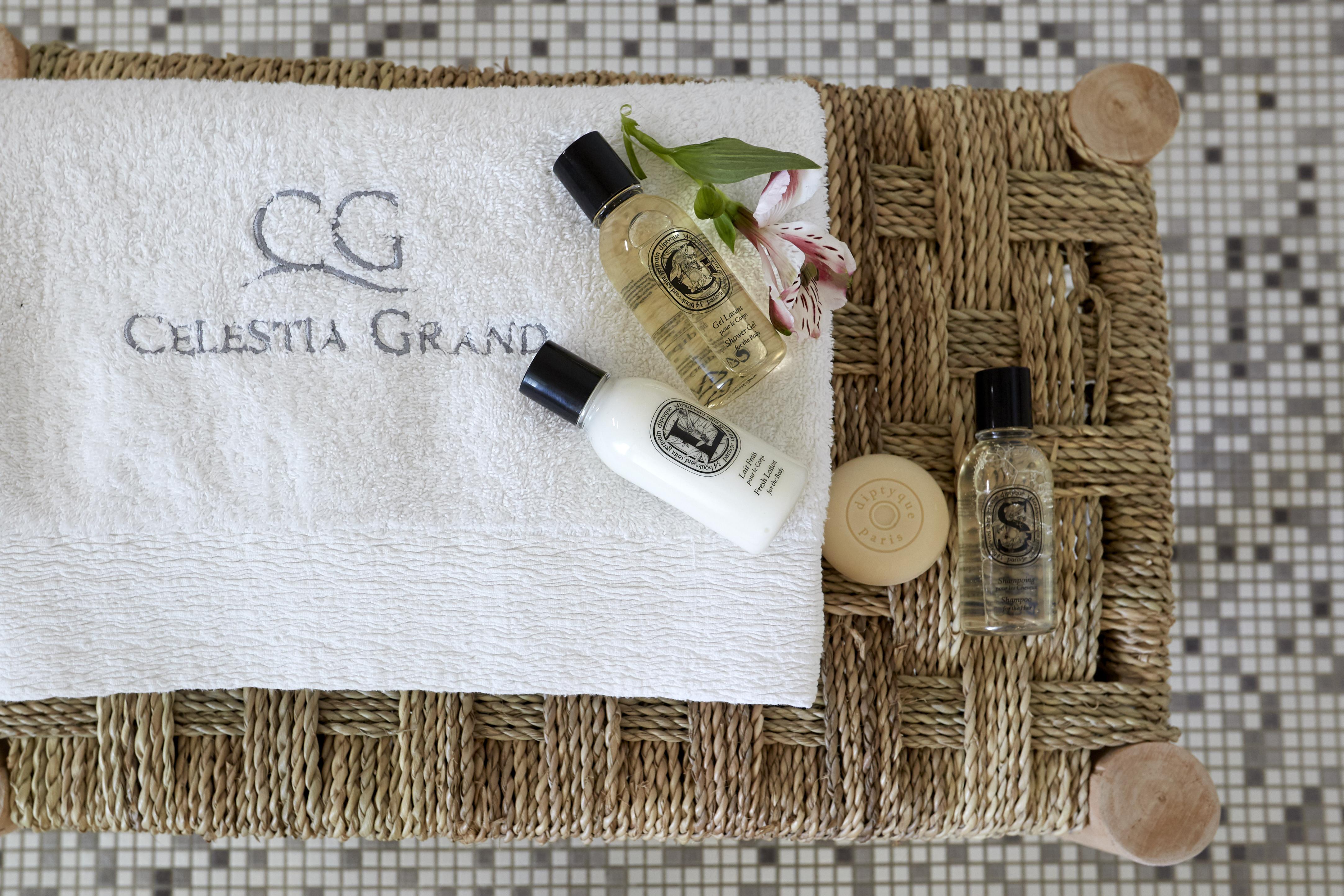 Вилла Celestia Grand Тира Экстерьер фото